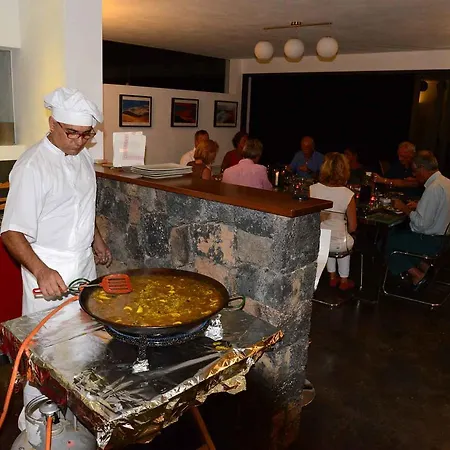 ヴィラ La Laguna ラハレス