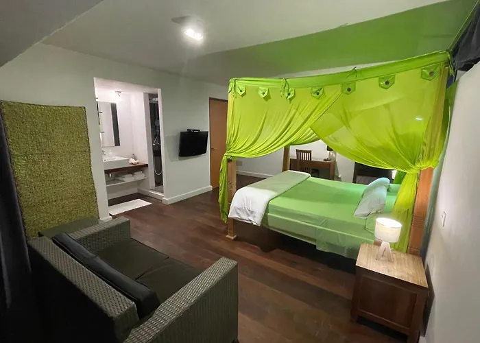 La Laguna Villa Lajares