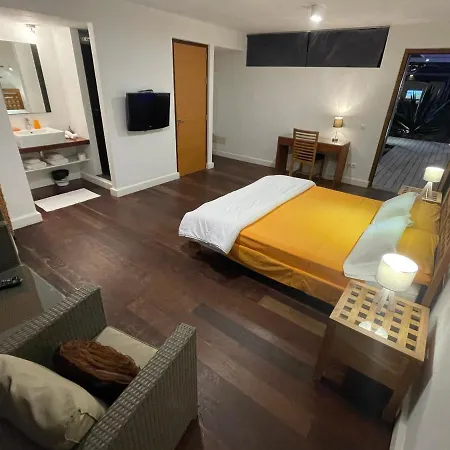 La Laguna Лахарес