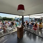 La Laguna Villa