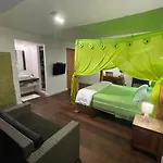 La Laguna Villa Lajares